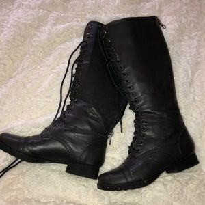Steve Madden boots
